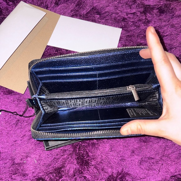 Kurt Geiger Metallic Blue Ombre Zip Wallet - Picture 4 of 6